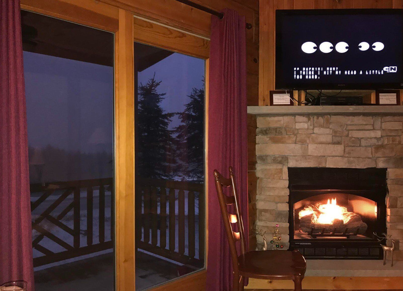 Ház, több ágy, hozzáférés a medencéhez, kilátással a hegyre (4BR: Timbers 1) | Belső rész