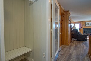 公寓式客房, 多张床, 阳台, 山景 (2 Br: Powderidge 73) | 住宿内部