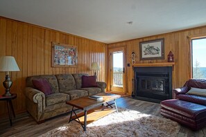 Condo, Multiple Beds, Balcony, Mountain View (2 Br: Powderidge 73) | Living area - Powderidge 73 Cozy 2 Br Condo Slope Side (Snowshoe)