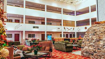 Condo, Multiple Beds, Pool Access, Mountain View (2 Br: Mountain Lodge 233) | Lobby
