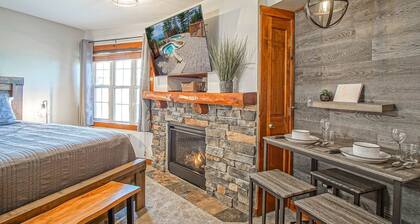 Rimfire 421 Cozy Studio Just Steps From the Village Slope Side