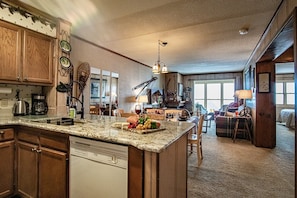 Condo, Multiple Beds, Hot Tub, Mountain View (2 Br: Snowcrest 314B) | Private kitchen - 2 Br: Snowcrest 314b: Indoor Hot Tubs Game Room Easy Slope Access (Snowshoe)