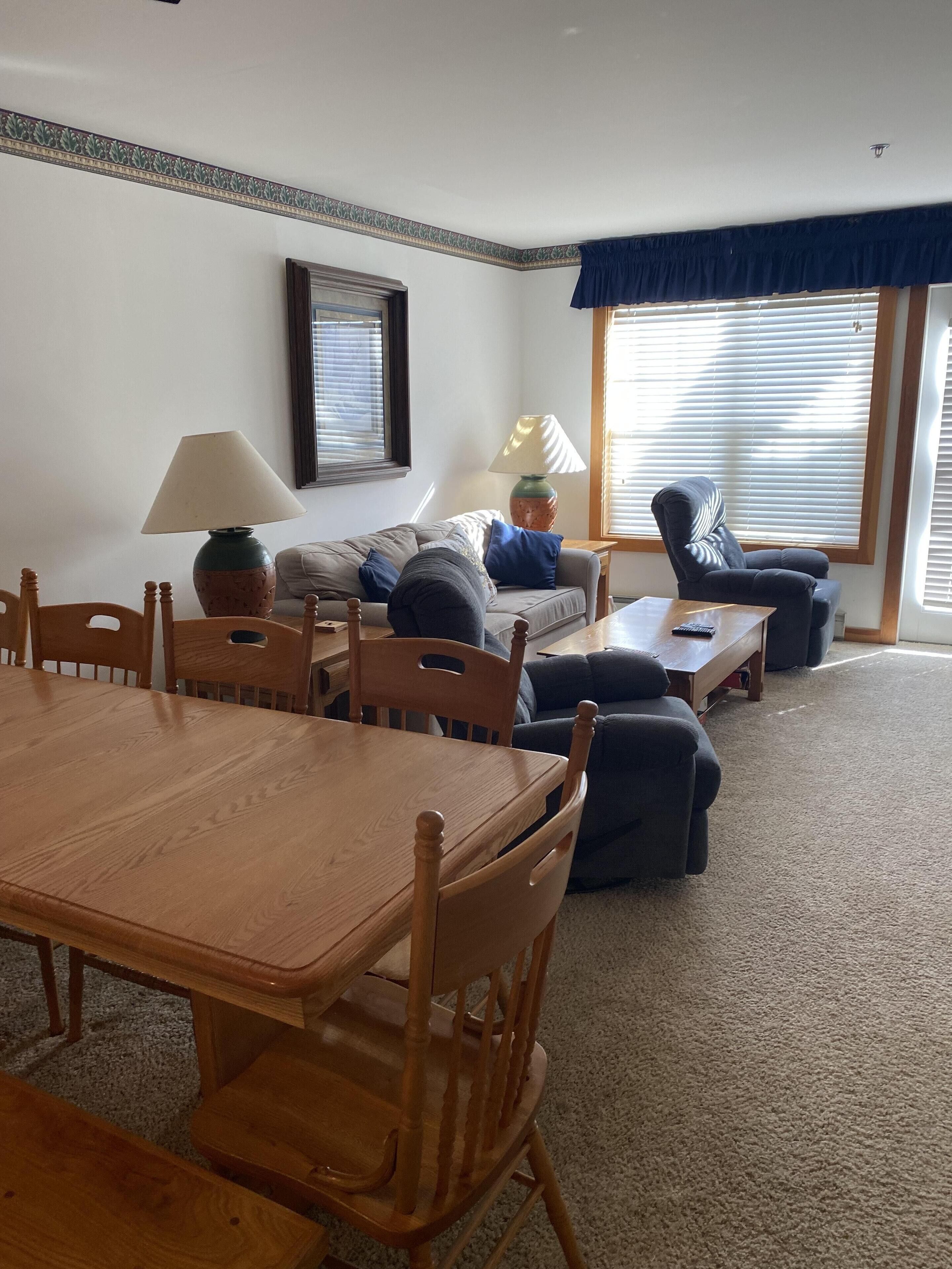 House, Multiple Beds, Patio, Mountain View (2 Br: Camp 4 #7) | Living area