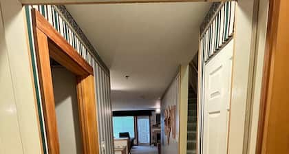 Camp 4 #7: 2 Bedrooms, 2.5 Baths: Slope Side, Gas Fireplace