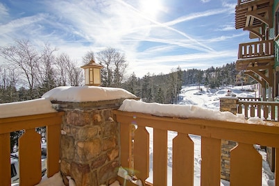 Sanctuary Family Paradise Private Home With Hot tub Snowshoe Mtn Resort