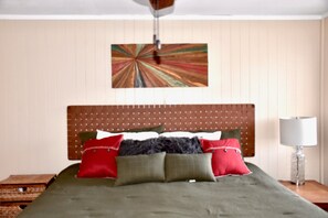 2 habitaciones, decoración personalizada y muebles diferentes 