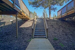 Exterior detail - Powderidge #31: 2 Bedrooms, 2 Full Baths: Slope Side, Wood Fireplace (Snowshoe)
