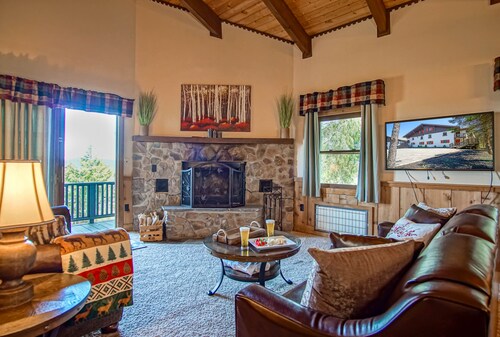 Fall Retreat Whistlepunk 1 Slope Side 3BR