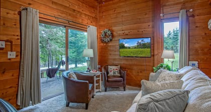 Powder Monkey 4: 2 Bedrooms Plus Sleeping Loft, 2 Full Baths: Slope Side