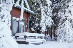 Terrace/patio - Powder Monkey #14: 3 Bedrooms, 2 Full Baths: Ski to Your Door! (Snowshoe)