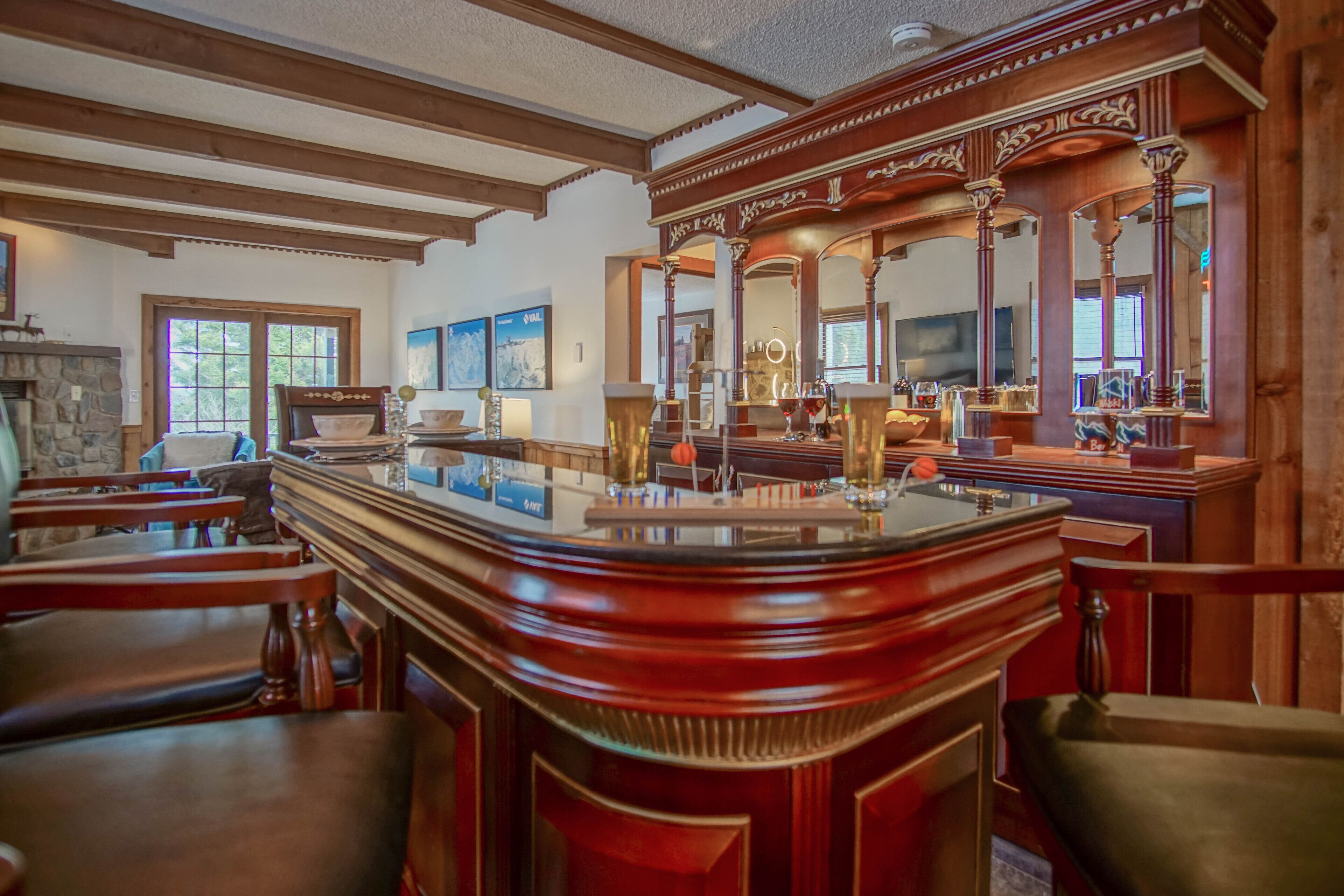 Condo, Multiple Beds, Pool Access, Mountain View (2 Br: Whistlepunk 11) | Bar (on property)