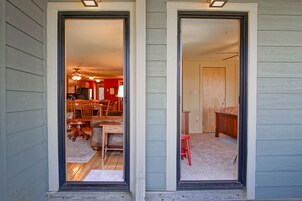 Condo, Multiple Beds, Patio, Mountain View (2 Br: Powderidge 02) | Interior