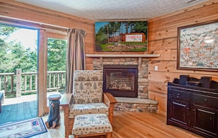 House, Multiple Beds, Hot Tub, Mountain View (5 Br: Loggers Run 11) | Interior