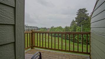 Condo, Multiple Beds, Fireplace, Mountain View (2 Br: Powderidge 14) | Property grounds