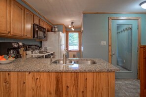 Condo, Multiple Beds, Fireplace, Mountain View (2 Br: Powderidge 14) | Private kitchen - Powderidge #14: 2 Bedrooms, 2.5 Bath: Slope Side, Wood Fireplace (Snowshoe)