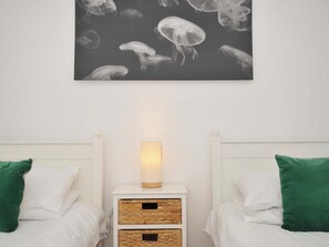 3 slaapkamers, individueel gedecoreerd, individueel gemeubileerd