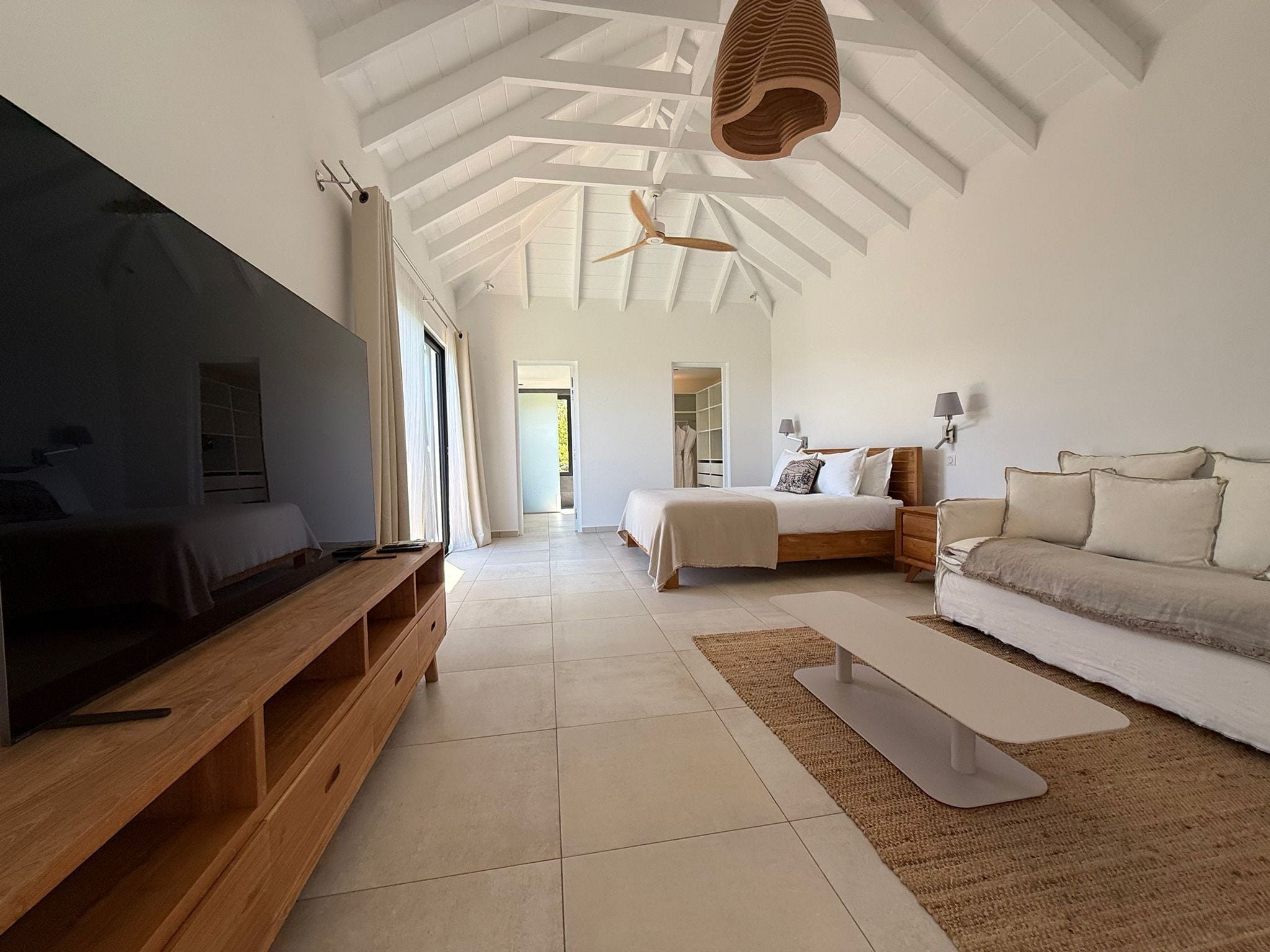 1 bedroom, in-room safe, iron/ironing board, free WiFi