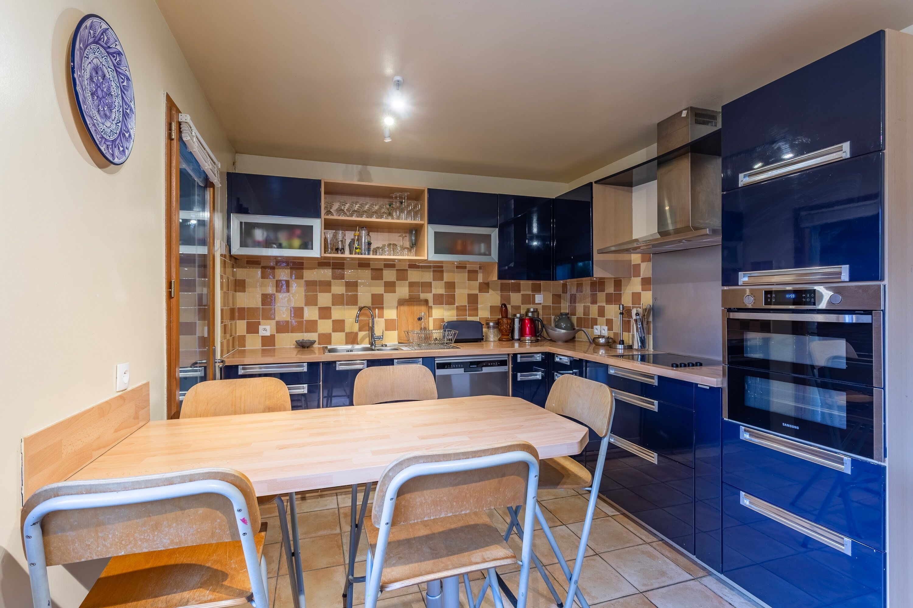 Køleskab, mikrobølgeovn, ovn, opvaskemaskine