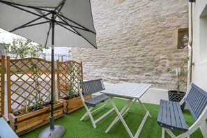 Outdoor dining - Le 2 du Clos Fleuri - Avec espace extérieur (Caen)
