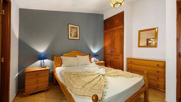 Strykejern/-brett, wi-fi og sengetøy