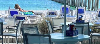 Entire home in Pensacola, Florida close to beaches & restaurants