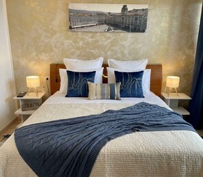 1 bedroom, WiFi, bed sheets - Double suite with sea view (Trieste)