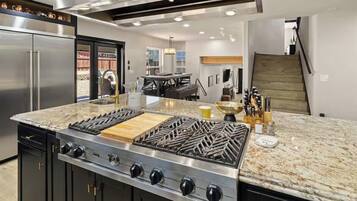 Comfort Room | Interior