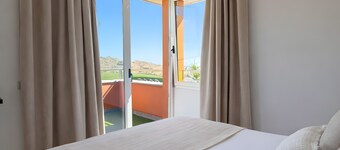 Villa « Sunset Oasis » avec piscine privée, Wi-Fi et climatisation