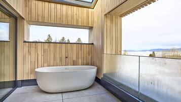 Bañera de hidromasaje interior