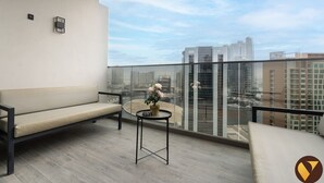 Property grounds - Vogue, Downtown MAG318 near Dubai Mall and Burj Khalifa (Dubai)