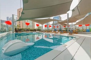 Pool - Vogue, Downtown MAG318 near Dubai Mall and Burj Khalifa (Dubai)