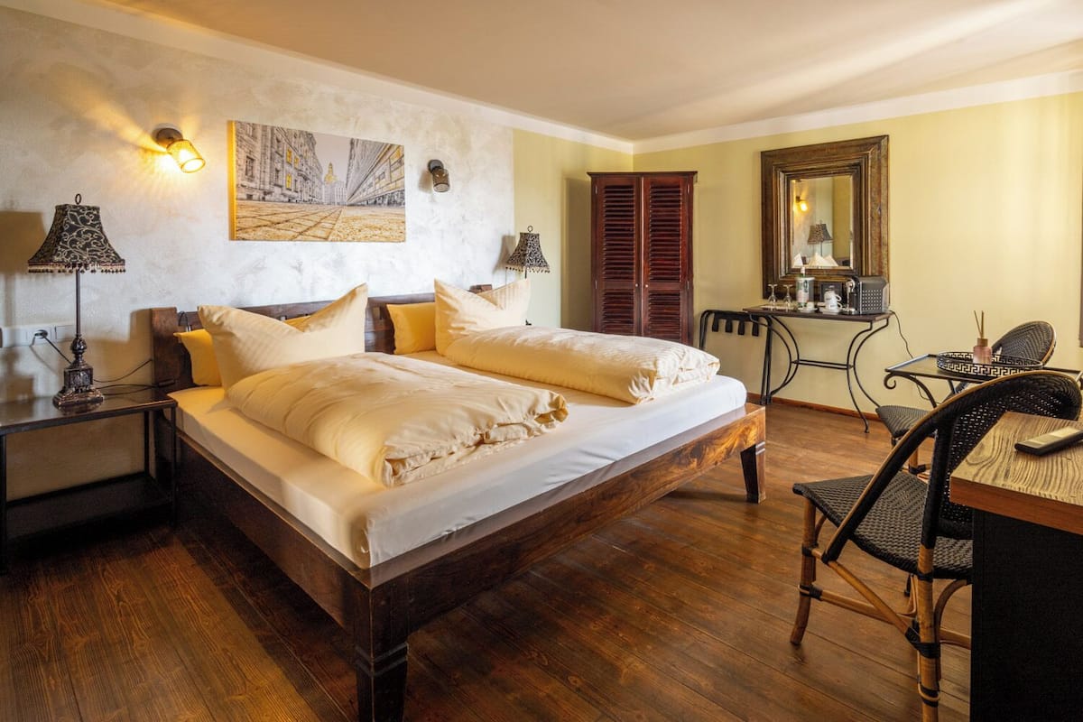 Double Room, Canal View