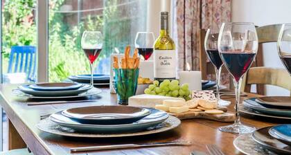 Perfect 4-bedroom house in Oadby for a relaxing stay