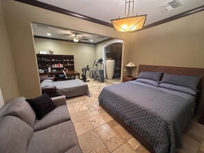 Unclassified image, 5 of 23, button