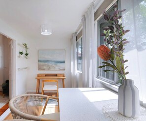 Interior - Strathendrick Timeless Queenslander Haven near CBD (Woolloongabba)