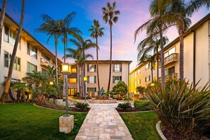 Exterior - La Jolla Studio - Private Beach (San Diego)