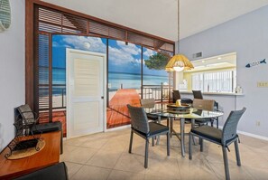 Dining - Wild Pines B301 (Bonita Springs)
