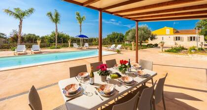 Villa Fenice - FĂŒnf Schlafzimmer Villa, SchlĂ€ft 12