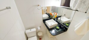 Apartemen Keluarga | Kamar mandi
