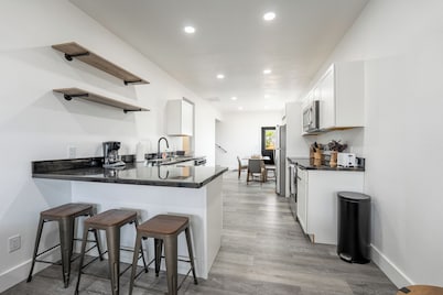Modern retreat in Fort Peck, minutes away from the Marina! Pet Friendly!