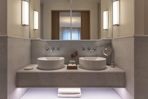 Immagine non classificata, 5 di 30, pulsante