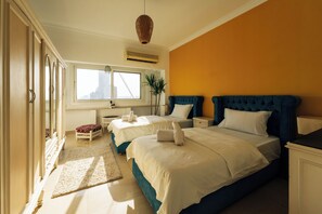 2 slaapkamers, een strijkplank/strijkijzer, gratis wifi, beddengoed