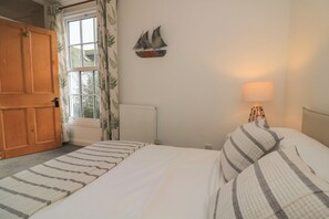1 bedroom, individually decorated, individually furnished, free WiFi - Ivy Cottage (Dartmouth)