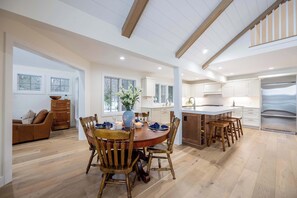 Dining - 6BR Just Renovated Torch Lakefront Home- Boat Dock (Kewadin)