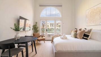 Strykejern/-brett, wi-fi (inkludert) og sengetøy