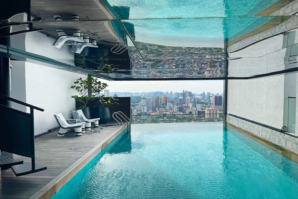 Isola Klcc Hotel, Trademark Collection By Wyndham