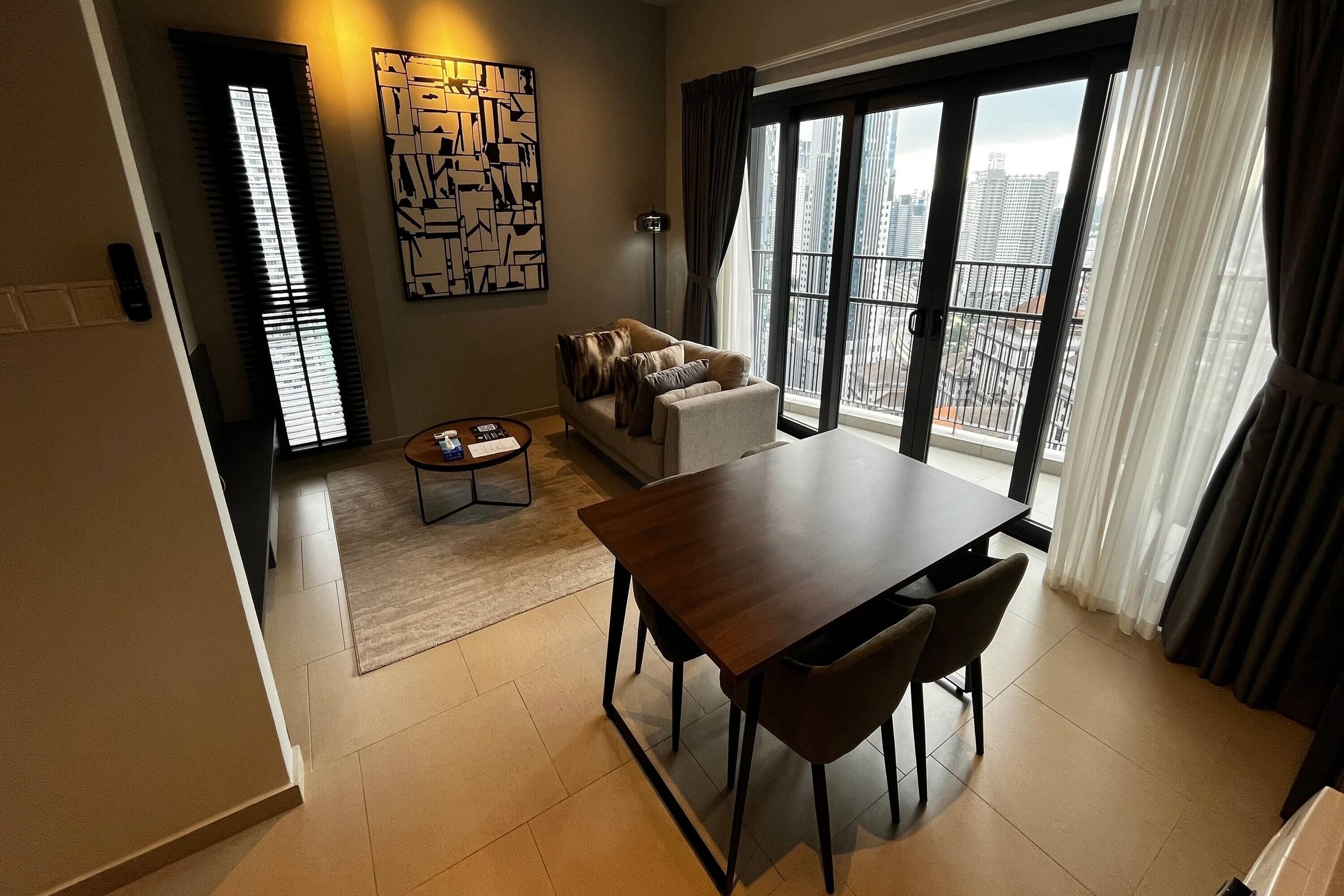 Room, 2 Queen Beds | Minibar, free WiFi, bed sheets