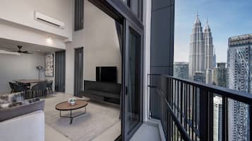 55-inch Smart TV with digital channels