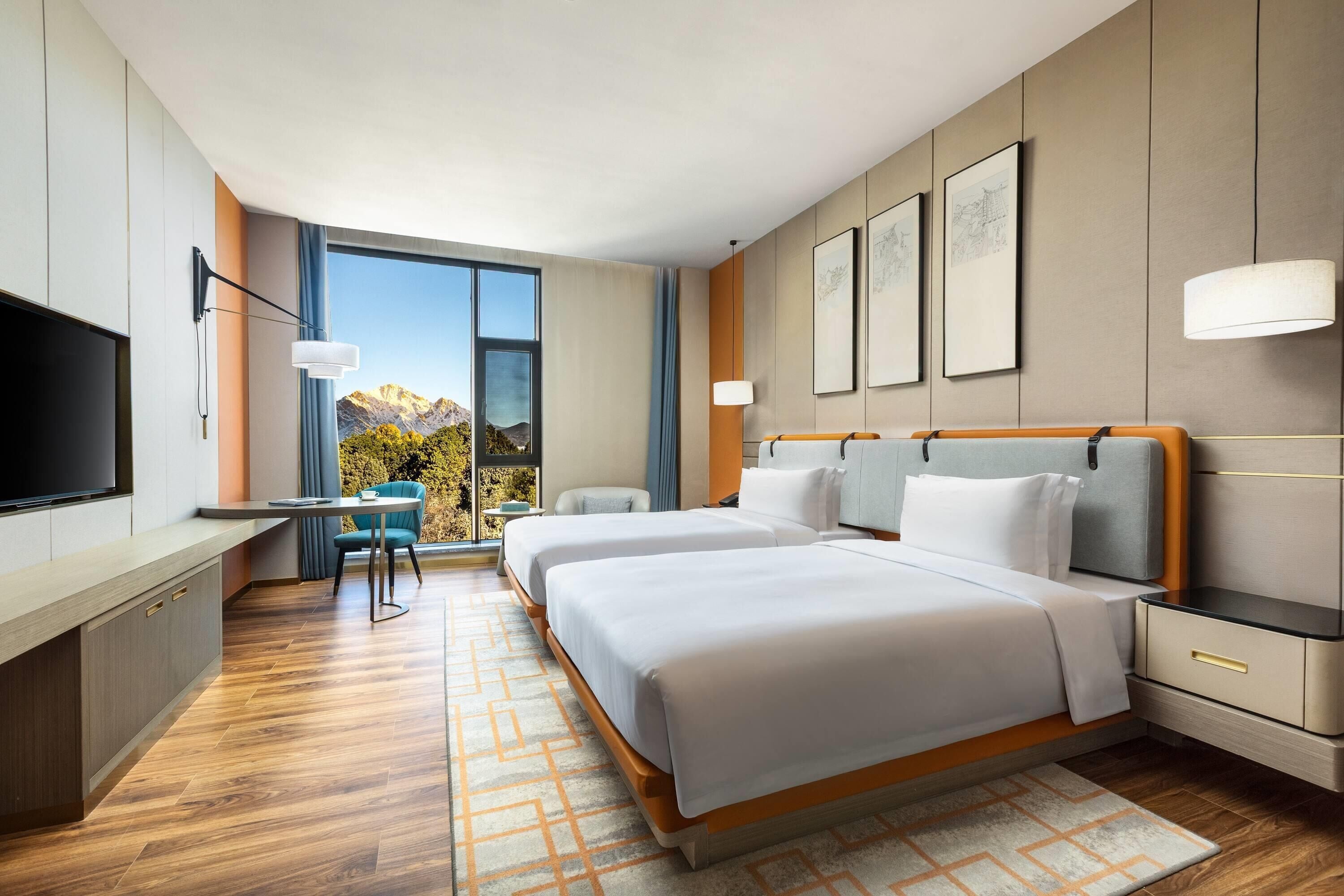 Deluxe Room, 2 Twin Beds, Smoking, Mountain View