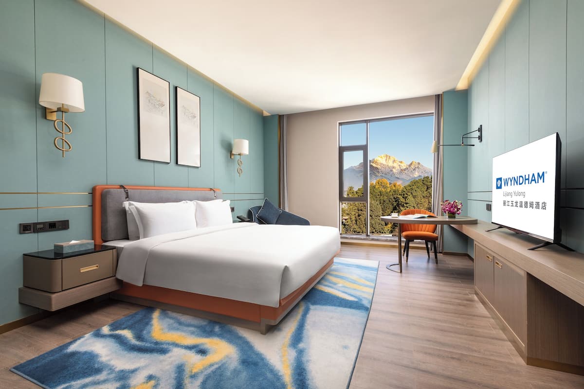 デラックス ルーム キングベッド 1 台 喫煙可 マウンテンビュー